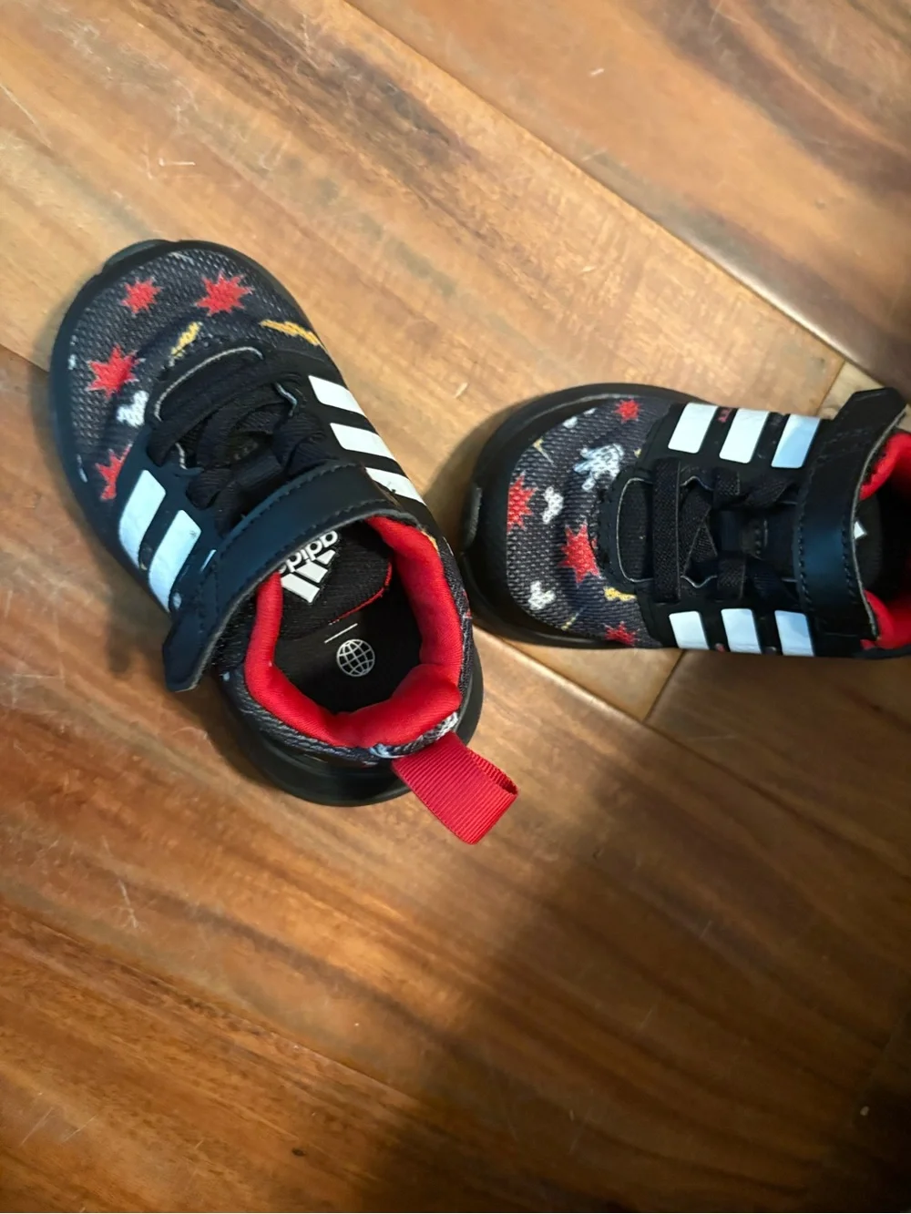 Disney x Adidas Toddler Sneakers Mickey Mouse Black Red Size 4K Hook & Loop (s4)